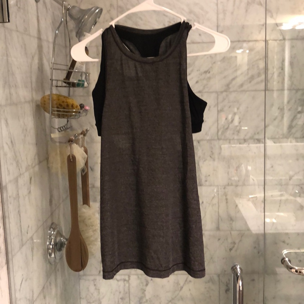 Lululemon grey/black tank w/ built in bra